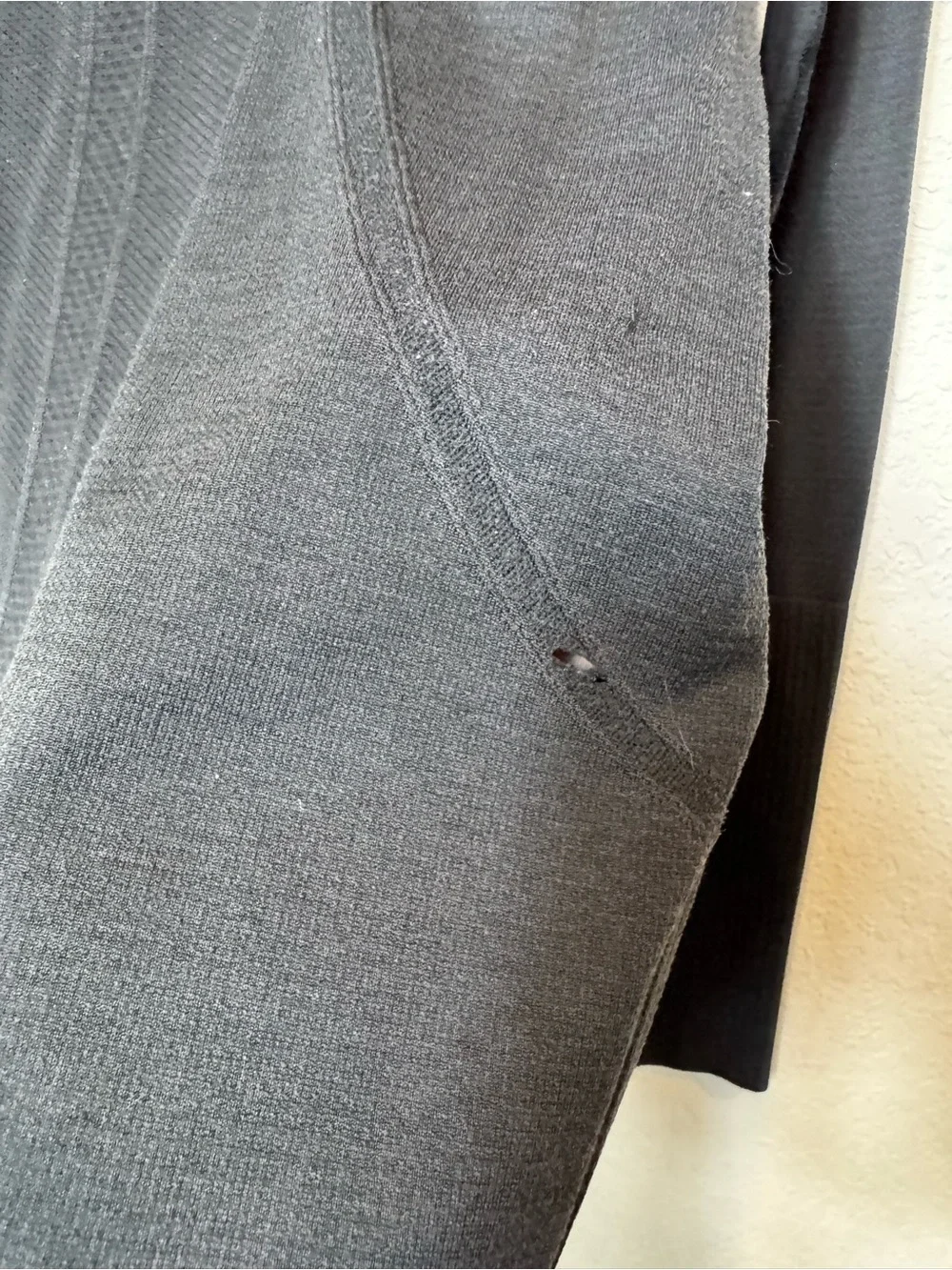 Lululemon Swiftly Tech Seamless Long Sleeve Active Top Charcoal Gray Women’s 10